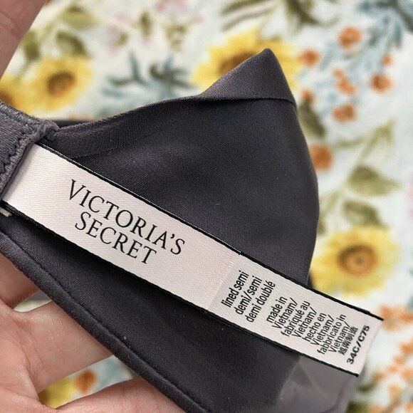 Victoria's Secret Lined Semi Demi Bra Womens 34C Satin Purple - Picture 2 of 5